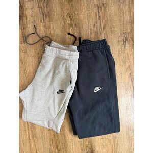 Nike Joggers Bundle Mens Small Tech Fleece Grey & Club Fleece Black Sweatpants